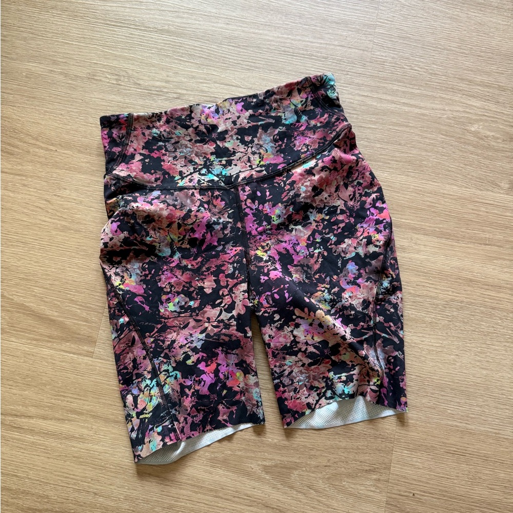 Lululemon high rise shorts